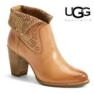 UGG Thames leather ankle booties US10 GUC